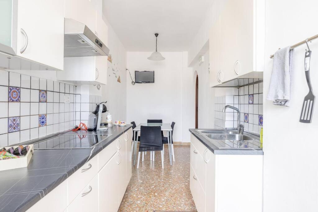 Ambra'S Bright Apartment Roma Exterior foto